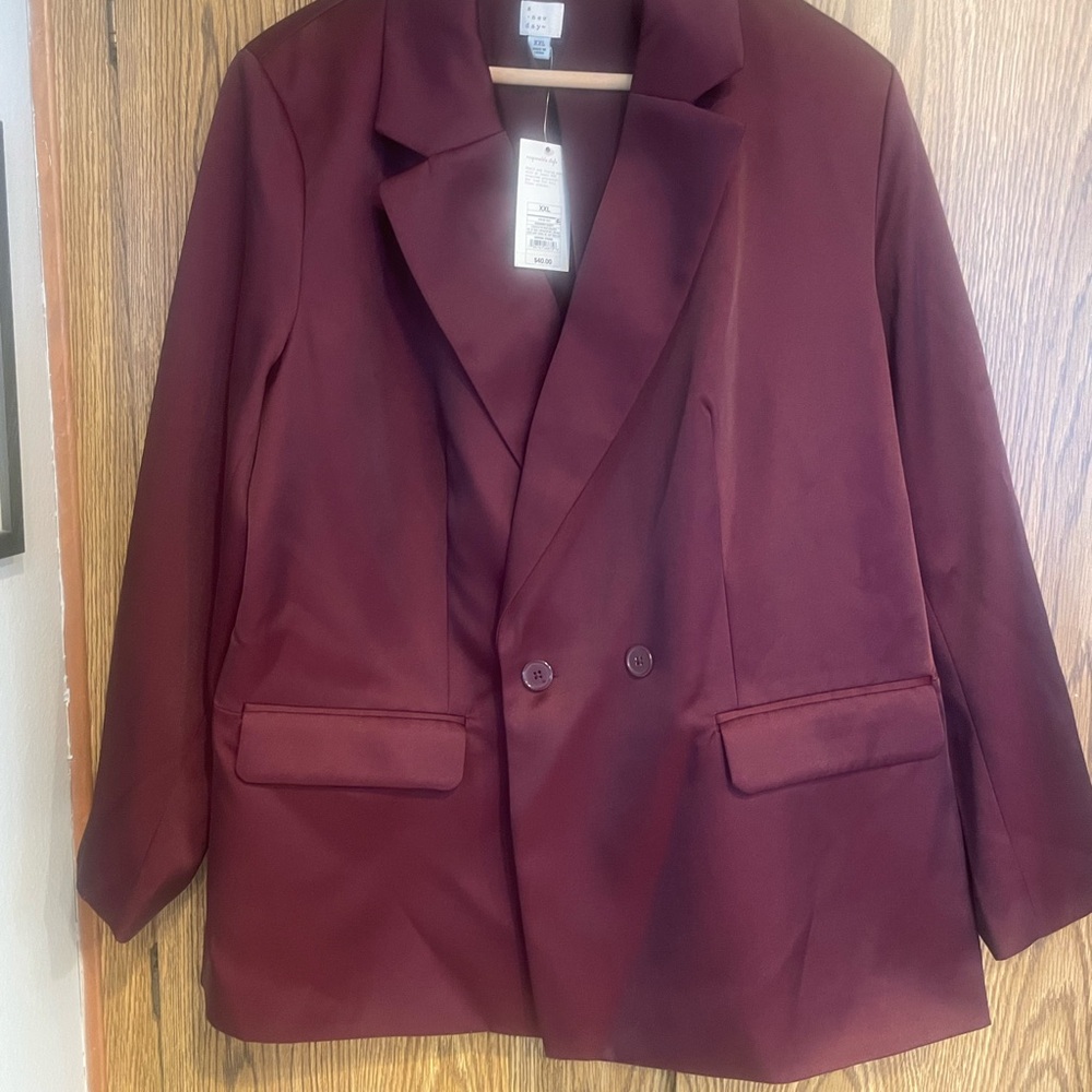 Elegant Maroon Double-Breasted Blazer